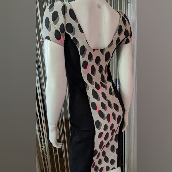 DVF Dress, EC, Size 2, Office/Social Attire - Picture 2 of 6